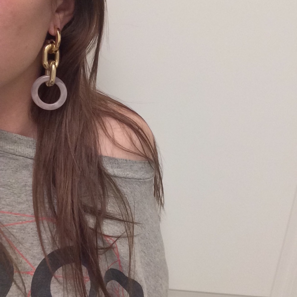NWT GOLD HOOP CHAIN  EARRINGS DANGLING LIGHT PINK
